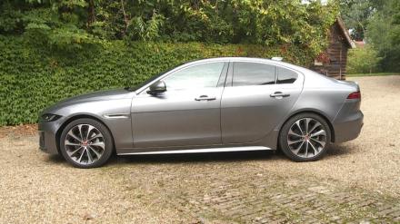 Jaguar Xe Saloon 2.0 P300 Sport 4dr Auto AWD