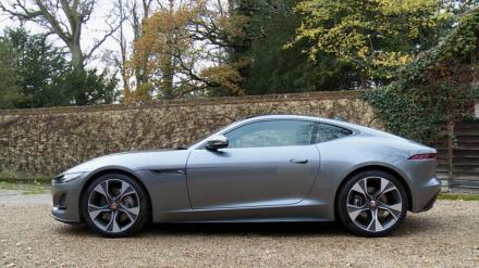 Jaguar F-type Coupe 5.0 P450 Supercharged V8 75 2dr Auto AWD