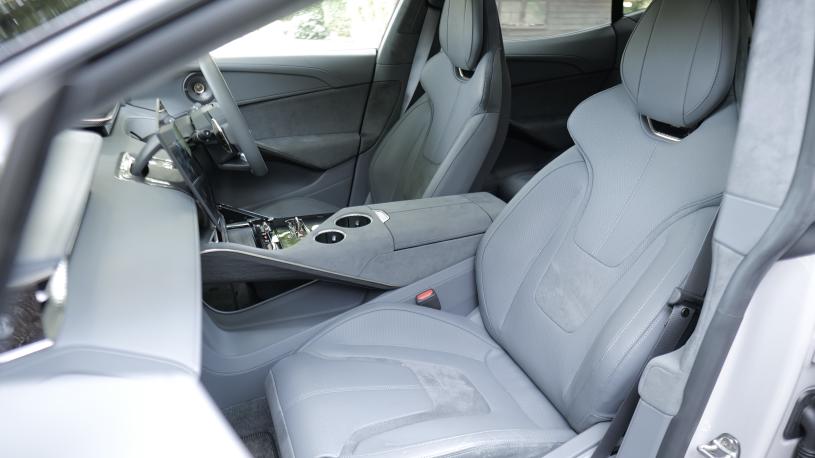 3459873 675kW R 112kWh 5dr Auto [4 Seat]