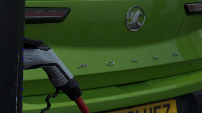 3445830 100kW Design 50kWh 5dr Auto