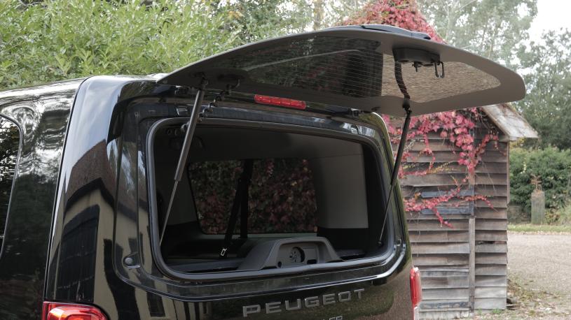 3456251 100kW Allure Standard [8 Seat] 75kWh 5dr Auto