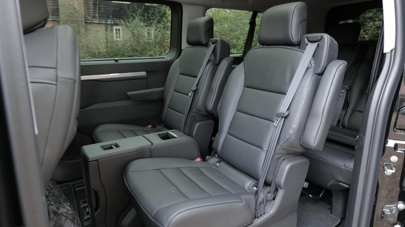 3456255 100kW Allure Long [7 Seat] 75kWh 5dr Auto