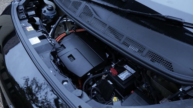 3456256 100kW Allure Long [6 Seat] 75kWh 5dr Auto