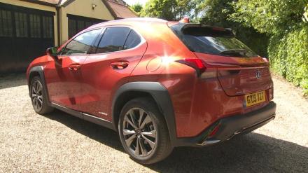 Lexus Ux Hatchback 300h E4 2.0 F-Sport Takumi 5dr CVT