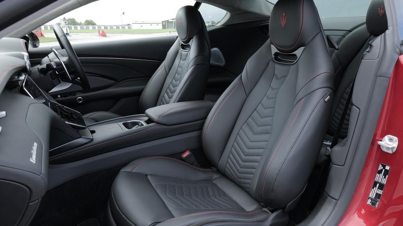 3456192 3.0 V6 Trofeo Primaserie 2dr Auto