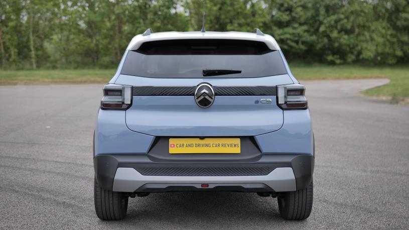3440434 83kW Plus 44kWh 5dr Auto