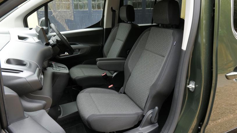 3442587 100kW Ultimate XL 50kWh 5dr Auto