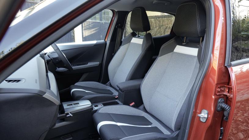 3442630 83kW Design 44kWh 5dr Auto