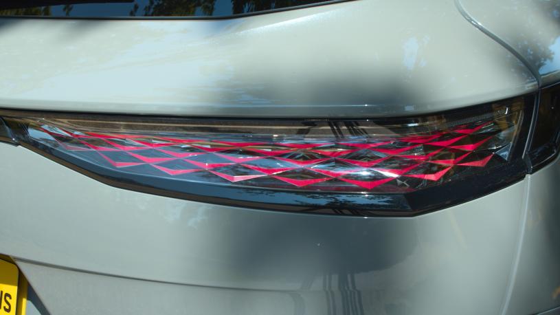 3426185 1.6 Plug-in Hybrid 225 Etoile 5dr EAT8