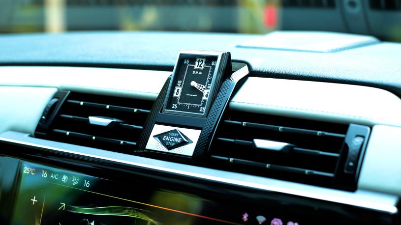 3426185 1.6 Plug-in Hybrid 225 Etoile 5dr EAT8