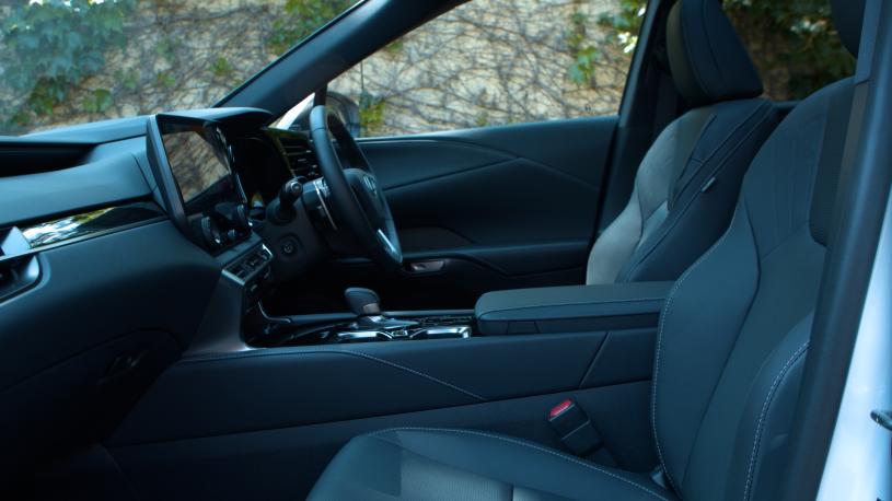 3441188 450h+ 2.5 Premium Plus 5dr E-CVT [Pan Roof]