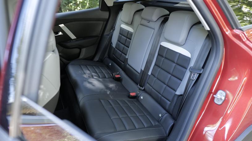 3440447 100kW Plus 50kWh 5dr Auto