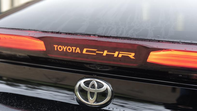 3442521 1.8 Hybrid Orange Edition 5dr CVT