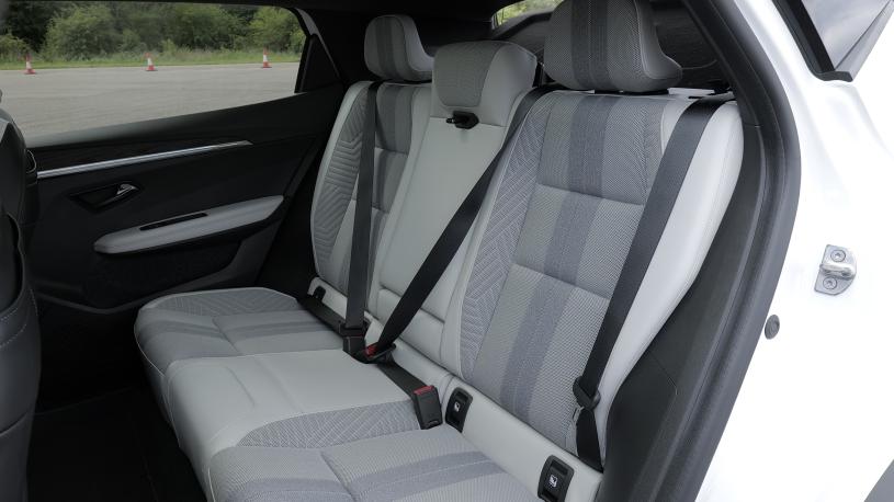 3438483 160kW Iconic Esprit Alpine 87kWh Long Range 5dr AT