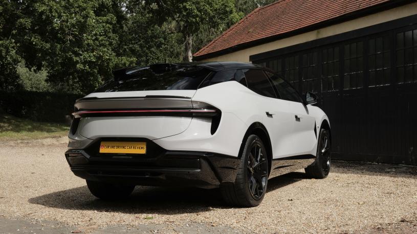 3459868 675kW 900 Sport Carbon 112kWh 5dr Auto [4 Seat]