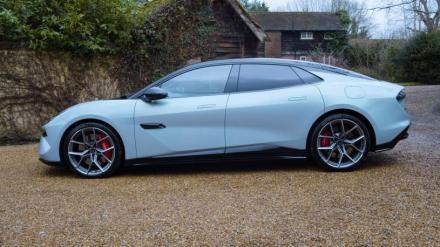 Lotus EMEYA 675kW 900 Sport Carbon 102kWh 4dr Auto [4 Seat]