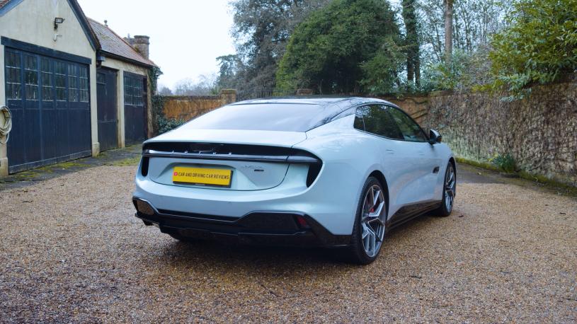 3459841 675kW 900 Sport Carbon 102kWh 4dr Auto [4 Seat]