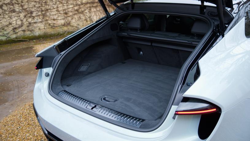 3459841 675kW 900 Sport Carbon 102kWh 4dr Auto [4 Seat]