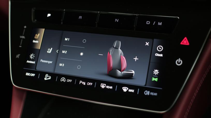 3441210 48V MHEV 300 5dr Auto