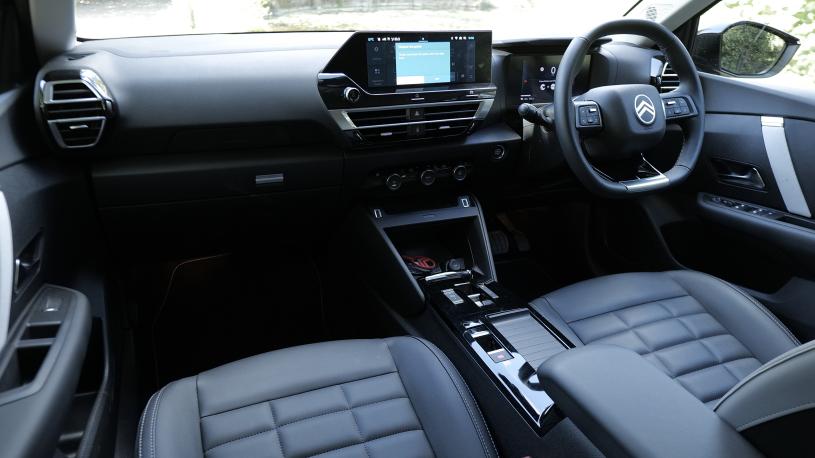 3440449 1.2 Hybrid [145] Plus 5dr Auto