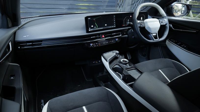 3445309 125kW Air SR 63kWh 5dr Auto