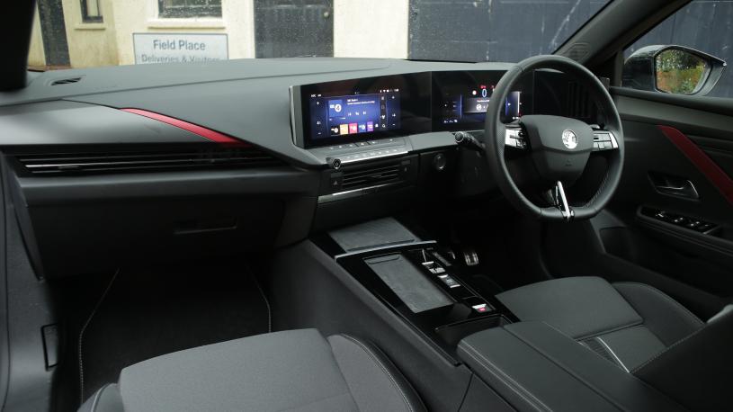 3448067 1.2 Turbo 130 Griffin [Tech Pack] 5dr