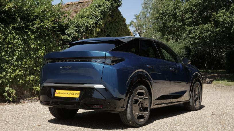 3453099 157kW GT Premium 73kWh 5dr Auto