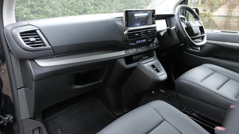 3456257 100kW Combi Standard [9 Seat] 75kWh 5dr Auto