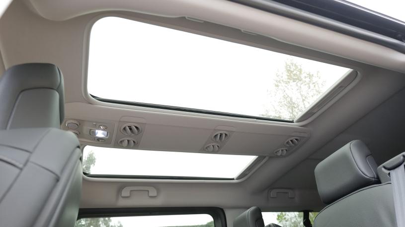 3456257 100kW Combi Standard [9 Seat] 75kWh 5dr Auto