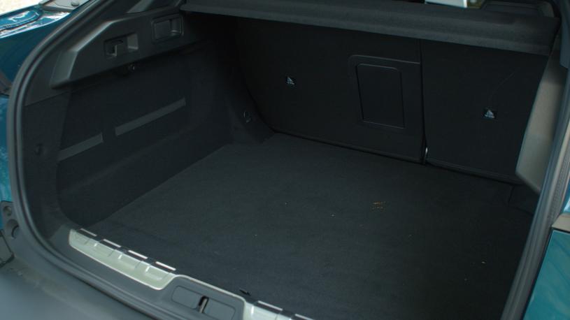 3450135 1.6 Plug-in Hybrid 225 GT Premium 5dr e-DSC7