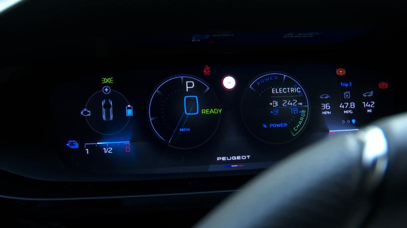 3453085 1.6 Plug-in Hybrid 195 Allure 5dr e-DSC7