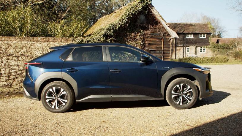 3453185 252kW Excel 73kWh 5dr Auto AWD