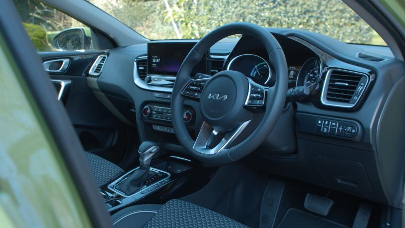 3450351 1.0T GDi ISG 113 GT-Line 5dr DCT