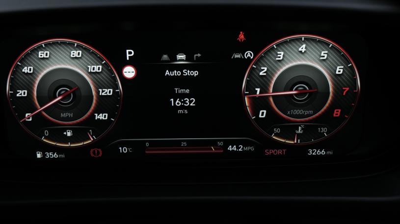 3452779 1.0T GDi 90 Tech Line 5dr