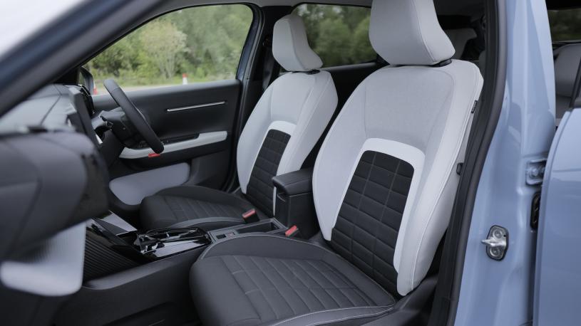 3452707 83kW Urban Range Plus 30kWh 5dr Auto