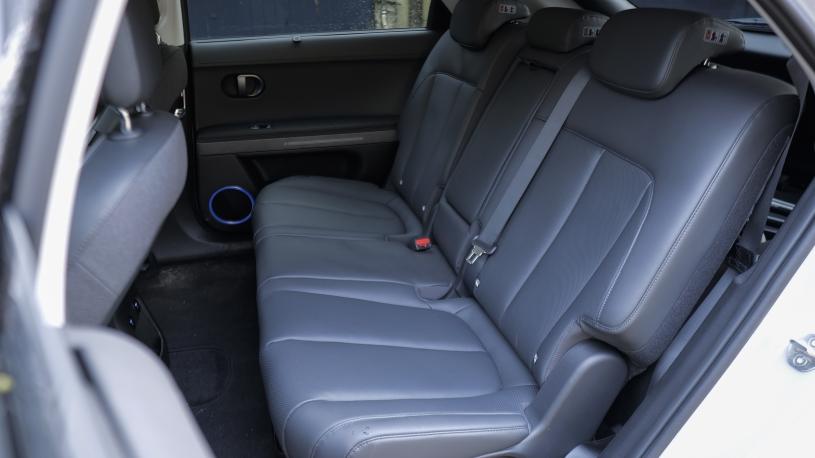 3455648 168kW Ultimate 84 kWh 5dr Auto [Tech/Zen Pack]