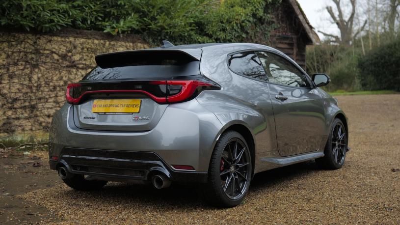 3453178 1.6T Aero Performance 3dr AWD