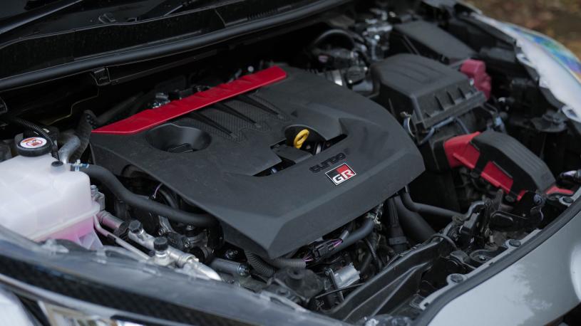 3453178 1.6T Aero Performance 3dr AWD