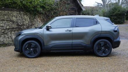 Toyota Urban Cruiser Electric Estate 128kW Design 61kWh 5dr Auto