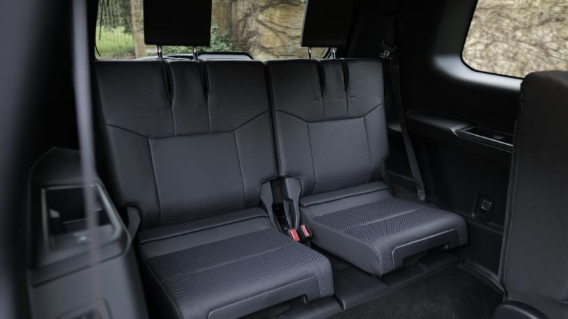 3460010 2.8 D-4D 205 Invincible 5dr Auto [7 Seat]