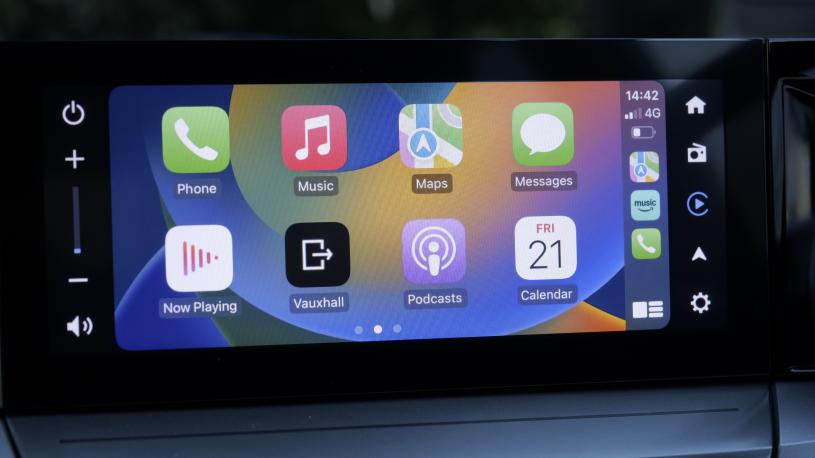 3460024 83kW Design 44kWh 5dr Auto [17" Alloy]