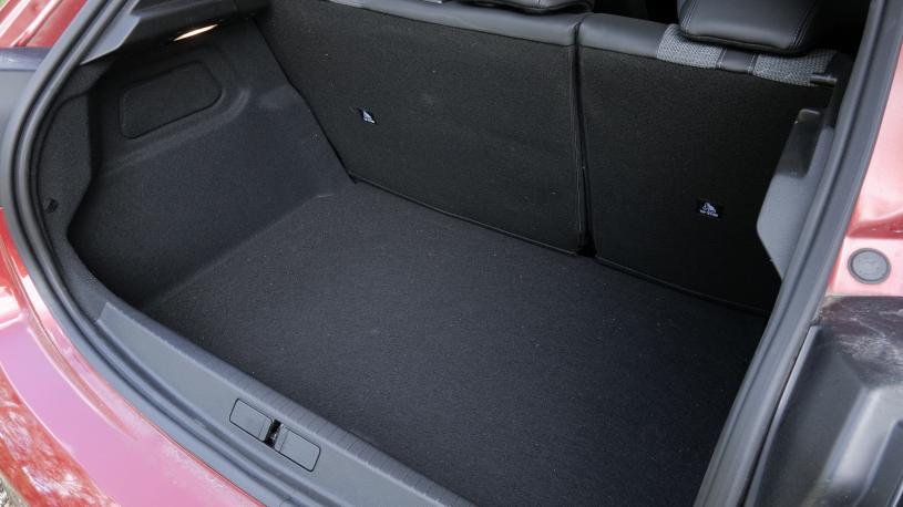 3461000 1.2 100 GT 5dr