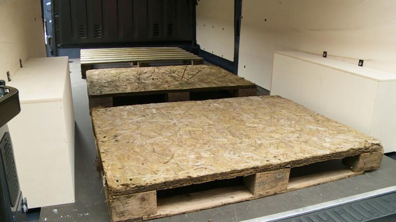 3449598 MM35 57kW 52kWh Advance Medium Roof Van Auto