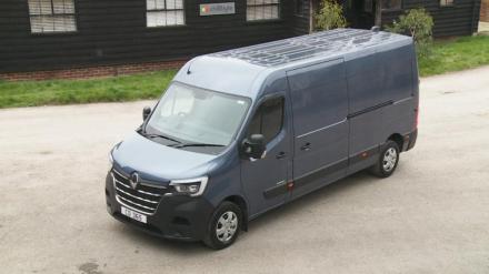 Renault MASTER LL35 ENERGY Blue dCi 145 Start Luton Low loader