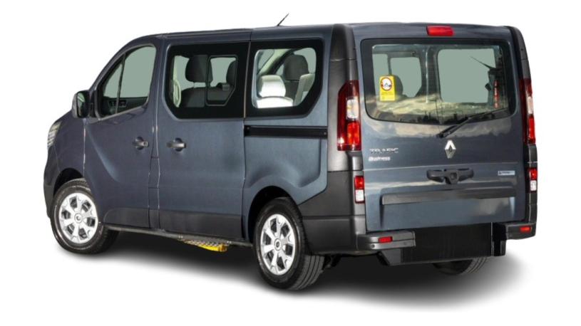 3458141 SL28 Blue dCi 150 Advance 9 Seater