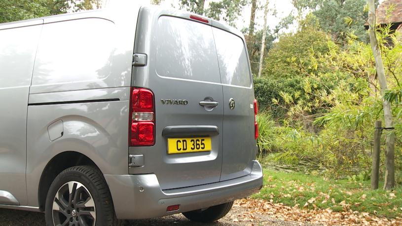 3429658 100kW 75kWh Pro H1 Double Cab Auto