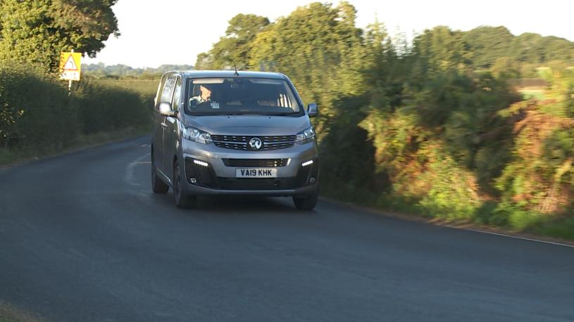3429658 100kW 75kWh Pro H1 Double Cab Auto