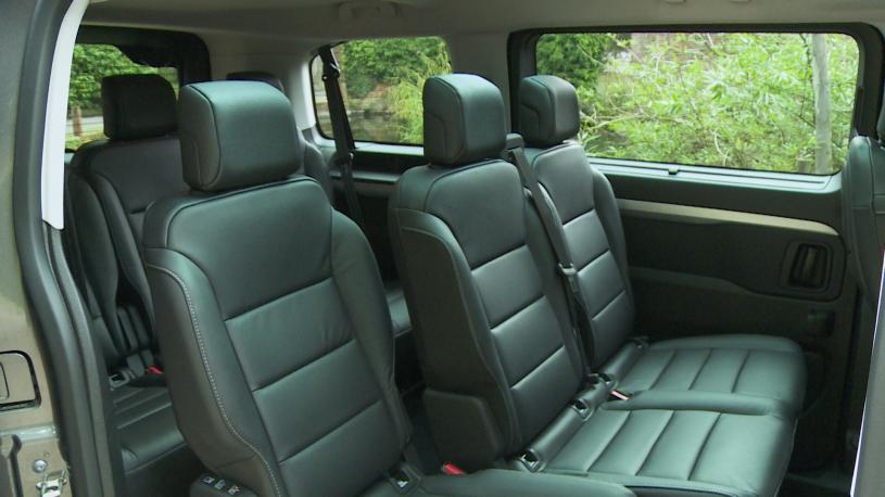 3429617 2.0D 180 Sport Crew Van Auto