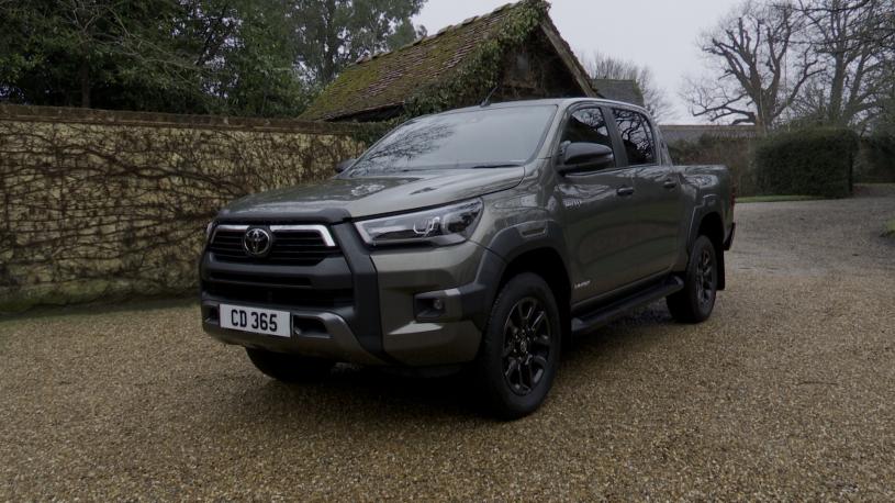 3432409 Active Pick Up 2.8 D-4D