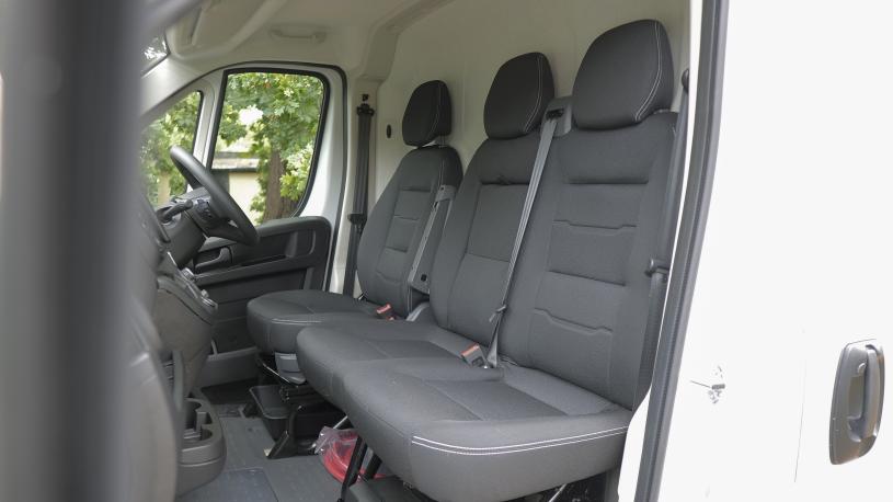 3456702 2.2 BlueHDi 140 Dropside Crew Cab Enterprise